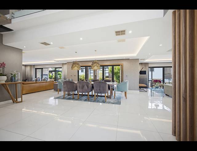 5 BEDROOM HOUSE FOR SALE IN IZINGA